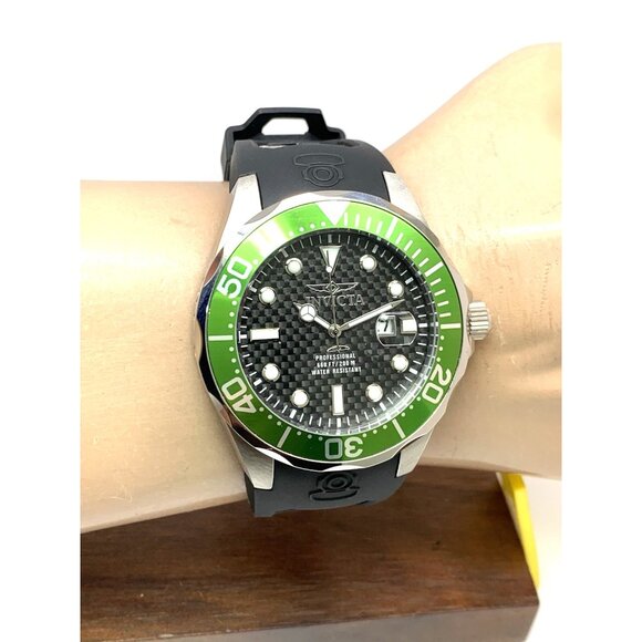 Invicta Men's Watch 12560 Pro Diver Quartz Black Dial Green Bezel Rubber Band - Picture 11 of 14